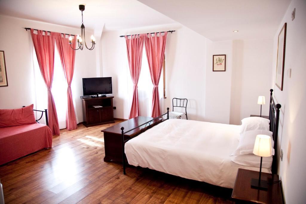 Agriturismo Villa Irelli Castellalto Стая снимка