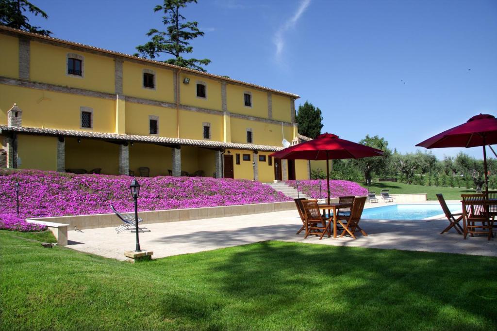 Agriturismo Villa Irelli Castellalto Екстериор снимка